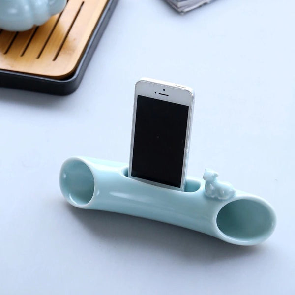 The World's Coolest Celadon Mobile Phone Sound Amplifier & Stand Dock